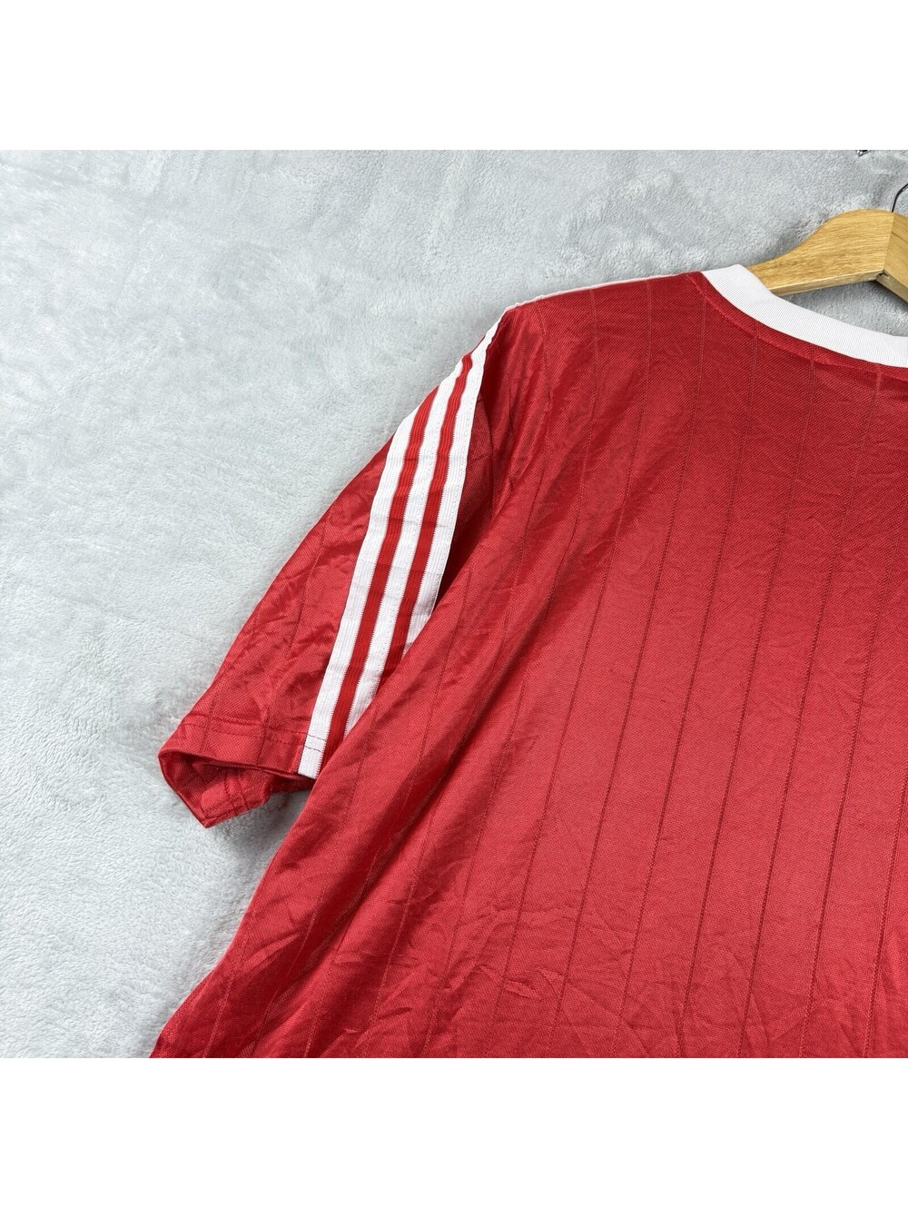 Vintage Adidas Originals Men’s XL Red White Trefoil Soccer Jersey Shirt USA Made - Picture 8 of 8